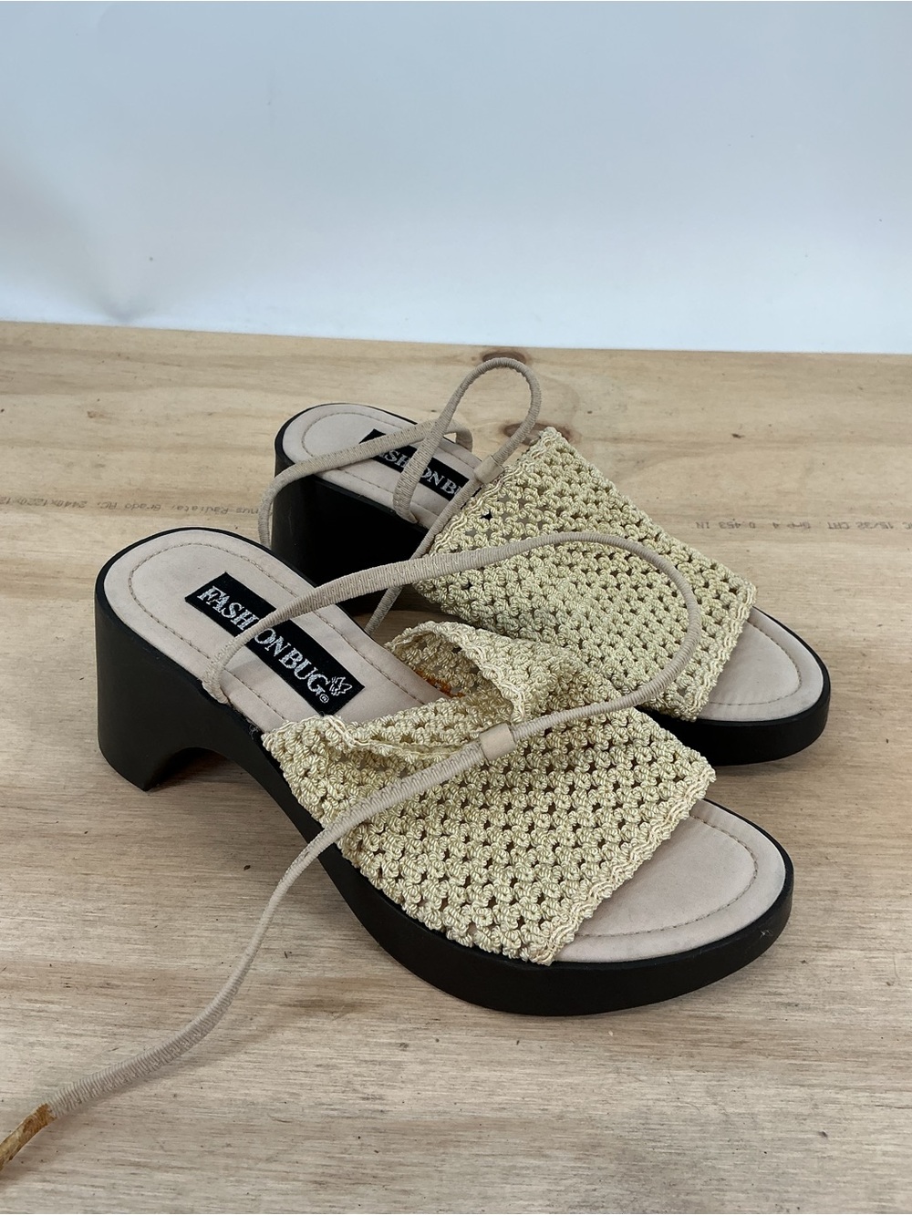 Fashion Bug Beige Crochet Slide Mules with Black Block Heel Size 7